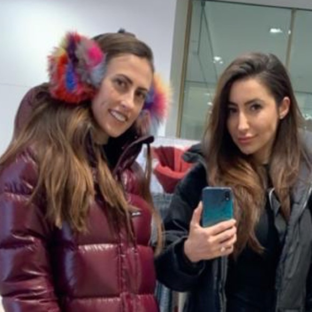 Meet your Posher, Elena